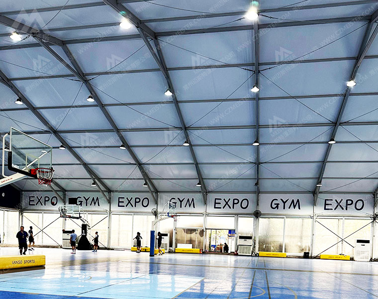 蓬房篮球馆室内效果.jpg 蓬房篮球馆室内效果.jpg